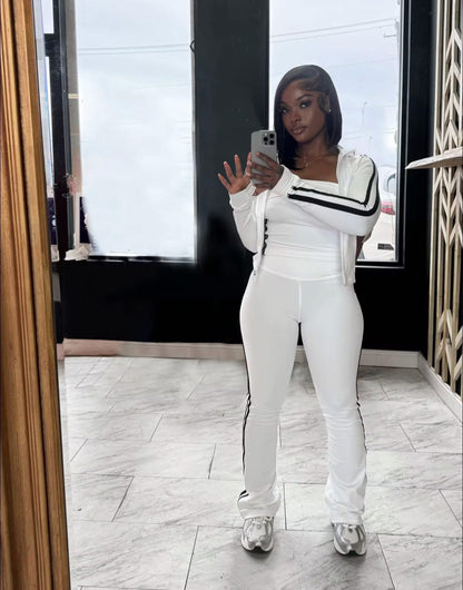 The Girls Lounge set